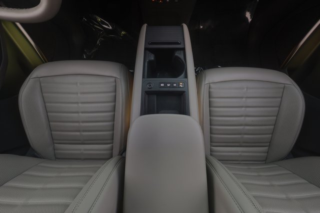 2024 Kia EV9 — photo 24 of 32