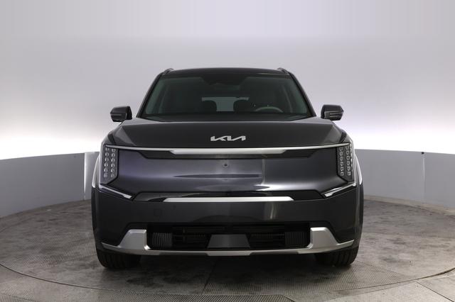 2024 Kia EV9 — photo 9 of 32