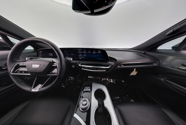 2024 Cadillac Lyriq