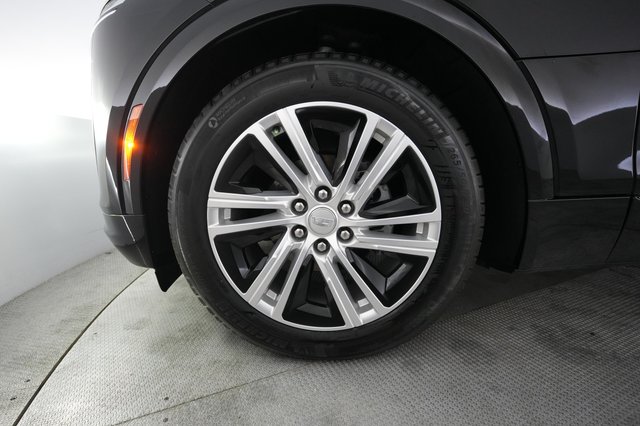 2024 Cadillac Lyriq — photo 15 of 25