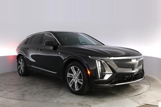 2024 Cadillac Lyriq — photo 10 of 25