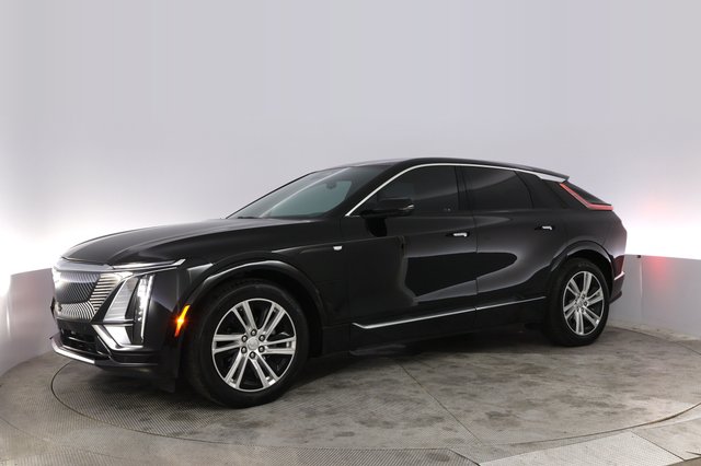2024 Cadillac Lyriq — photo 14 of 25