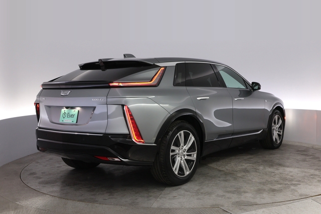 2024 Cadillac Lyriq