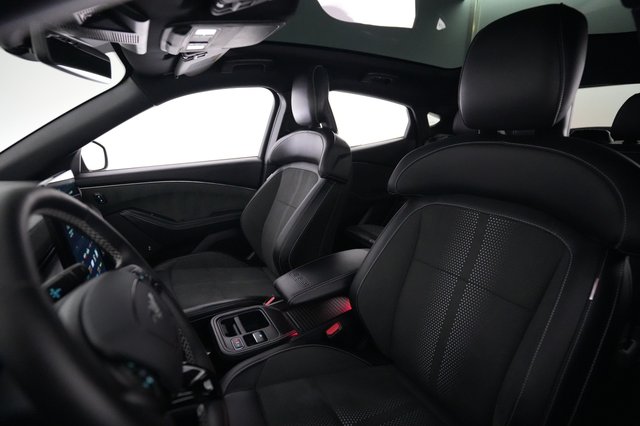 2025 Ford Mustang Mach-E — photo 3 of 27