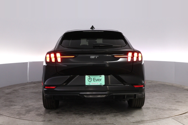 2025 Ford Mustang Mach-E