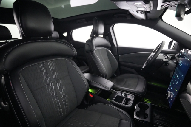 2025 Ford Mustang Mach-E