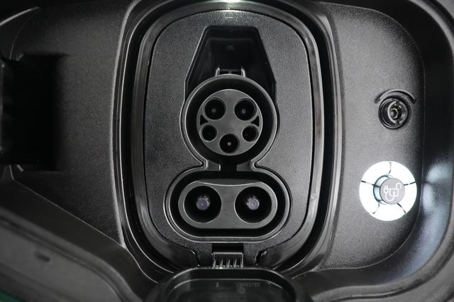 2025 Ford Mustang Mach-E — photo 8 of 25