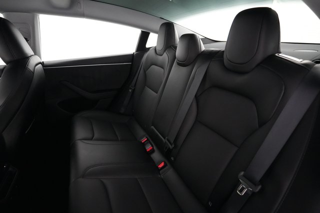 2025 Tesla Model 3 — photo 17 of 20