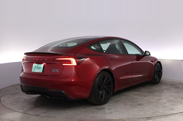 2025 Tesla Model 3