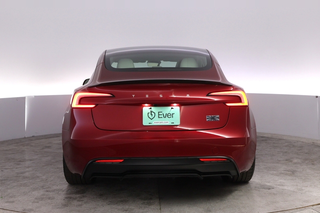 2025 Tesla Model 3