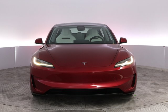 2025 Tesla Model 3 — photo 9 of 28