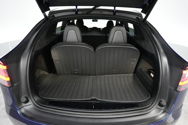 2023 Tesla Model X — photo 6 of 27