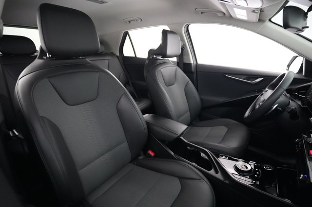 2023 Kia Niro EV — photo 18 of 24