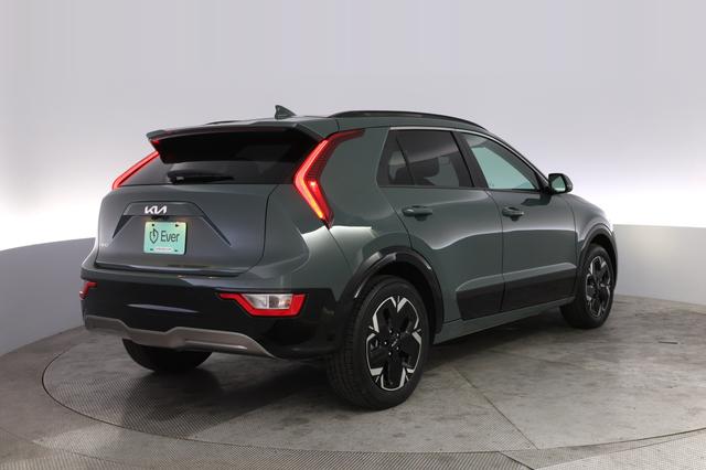 2023 Kia Niro EV — photo 2 of 24