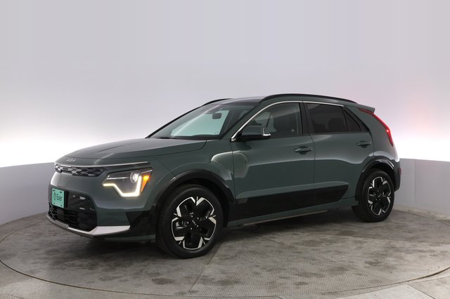 2023 Kia Niro EV — photo 14 of 24