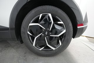 2023 Hyundai IONIQ 5 — photo 12 of 29