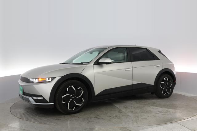 2023 Hyundai IONIQ 5 — photo 10 of 29