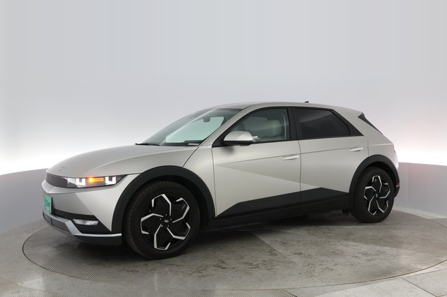 2023 Hyundai IONIQ 5 — photo 10 of 29
