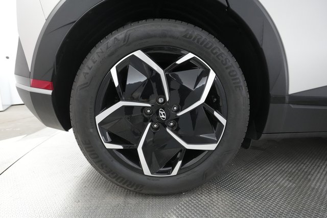 2023 Hyundai IONIQ 5 — photo 14 of 29