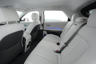 2023 Hyundai IONIQ 5 — photo 16 of 29