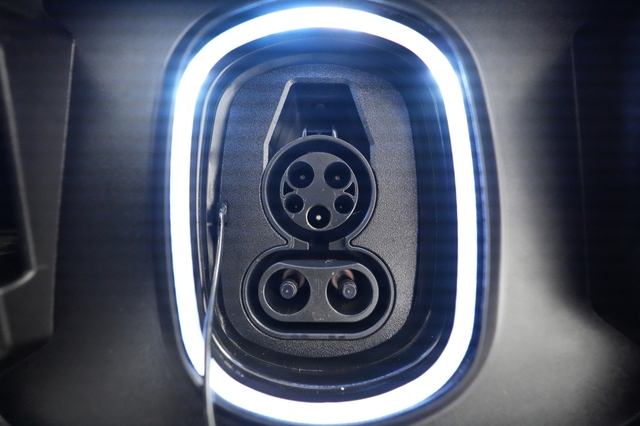 2024 GMC Sierra EV