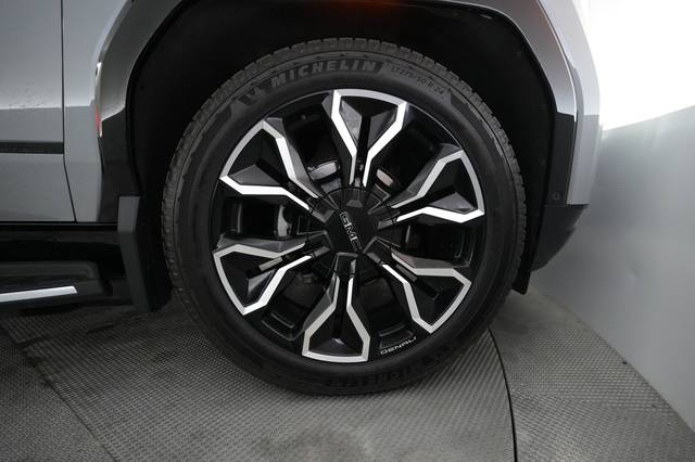 2024 GMC Sierra EV