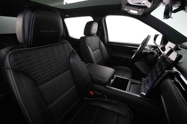 2024 GMC Sierra EV — photo 13 of 14
