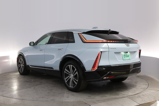 2024 Cadillac Lyriq — photo 13 of 20