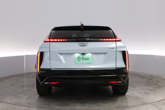 2024 Cadillac Lyriq