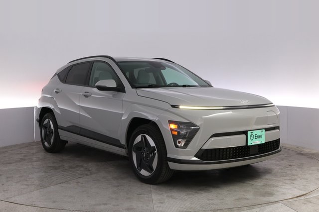 2024 Hyundai Kona Electric — photo 10 of 24