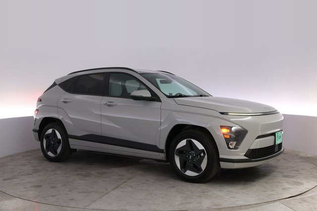 2024 Hyundai Kona Electric — photo 11 of 24