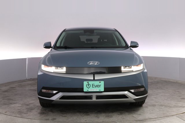 2024 Hyundai IONIQ 5 — photo 9 of 25