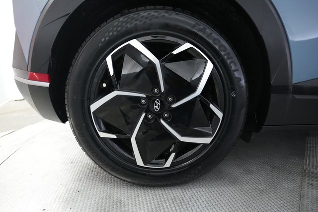 2024 Hyundai IONIQ 5 — photo 17 of 25