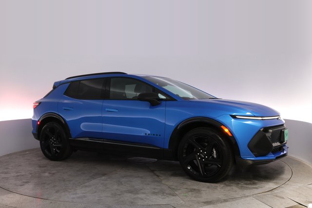 2025 Chevrolet Equinox EV — photo 11 of 22