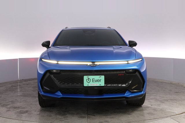 2025 Chevrolet Equinox EV — photo 9 of 20