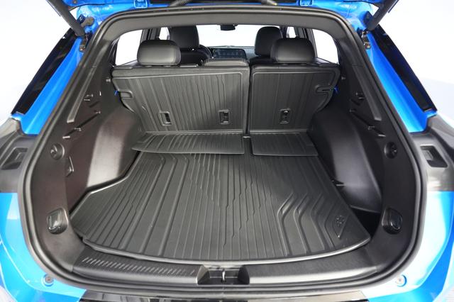 2025 Chevrolet Equinox EV — photo 6 of 20