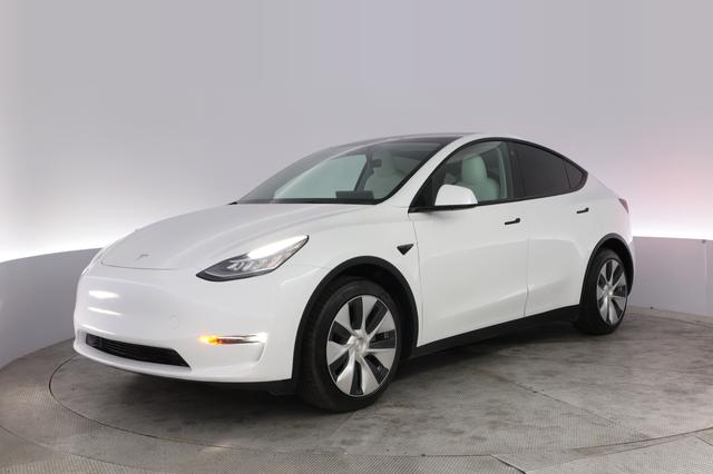 2021 Tesla Model Y — VIN 5YJYGDEE8MF216373
