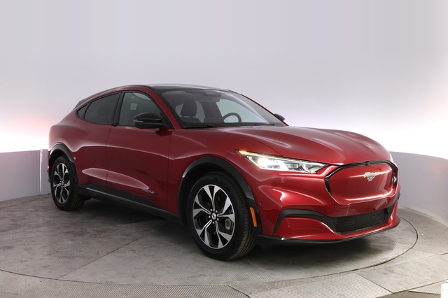 2022 Ford Mustang Mach-E