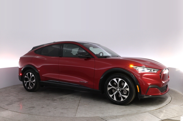 2022 Ford Mustang Mach-E