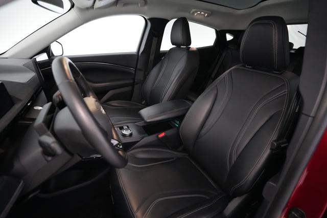 2022 Ford Mustang Mach-E — photo 3 of 25
