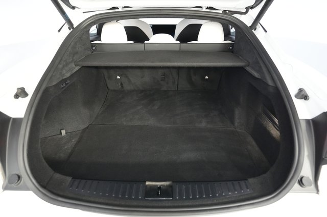2023 Tesla Model S — photo 6 of 24