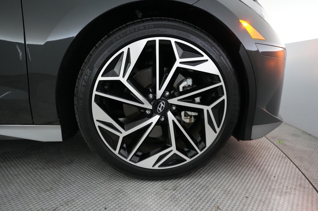 2023 Hyundai IONIQ 6