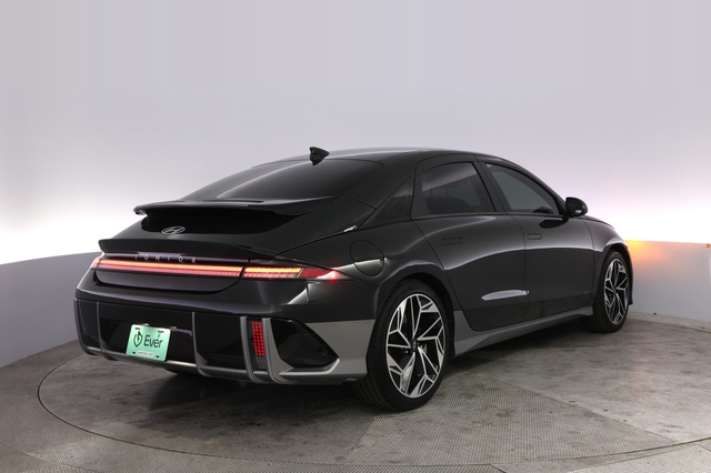 2023 Hyundai IONIQ 6