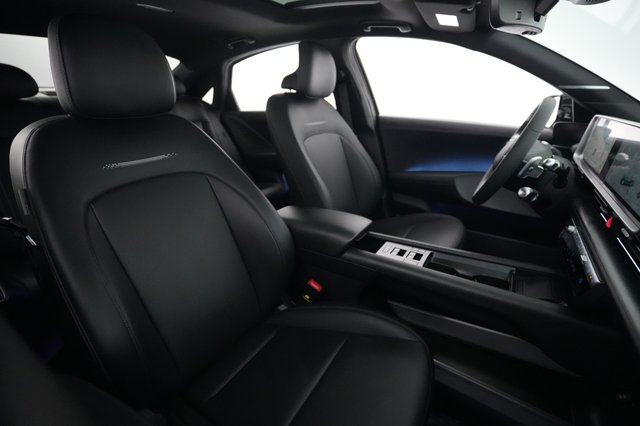 2023 Hyundai IONIQ 6 — photo 18 of 25