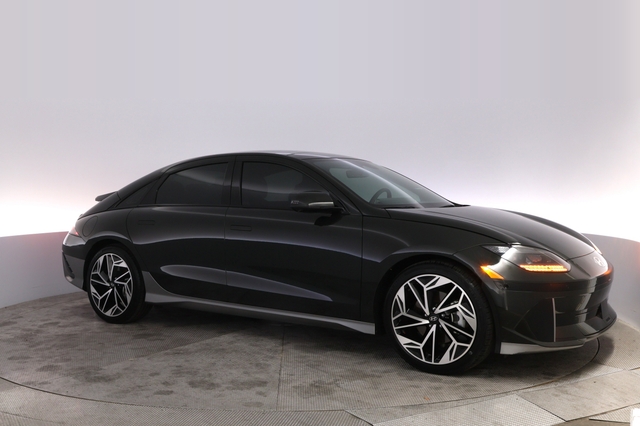 2023 Hyundai IONIQ 6