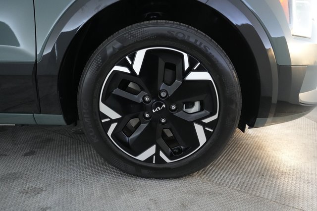 2023 Kia Niro EV — photo 16 of 26