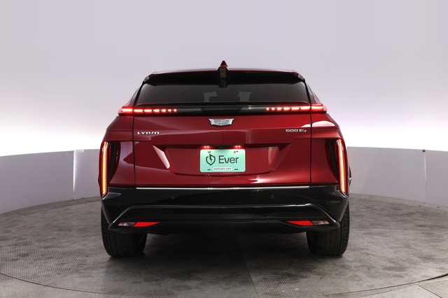 2024 Cadillac Lyriq