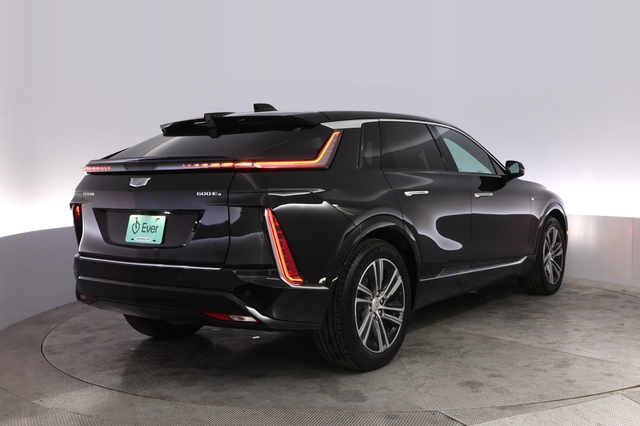 2024 Cadillac Lyriq