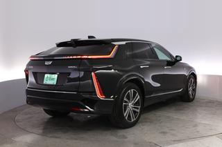 2024 Cadillac Lyriq — photo 2 of 24