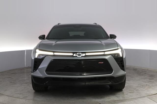 2024 Chevrolet Blazer EV — photo 9 of 21